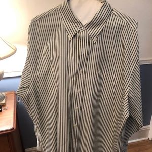 EUC - Men's Brooks Brothers Button Down size XL